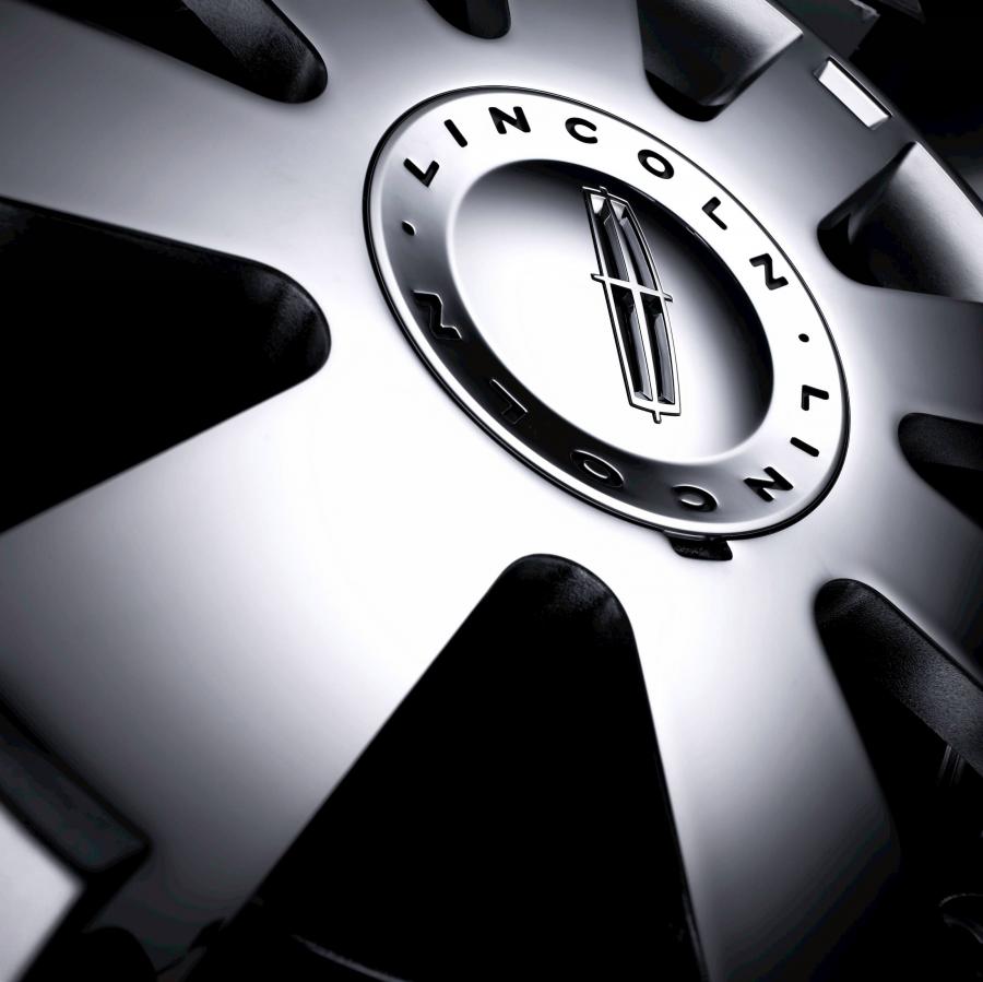  Lincoln Mark LT Concept 2006 года  (фото 3 из 74)